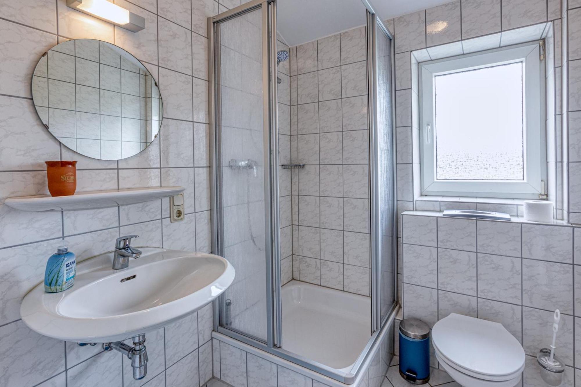 Touch Down Motel Lohmar Luaran gambar