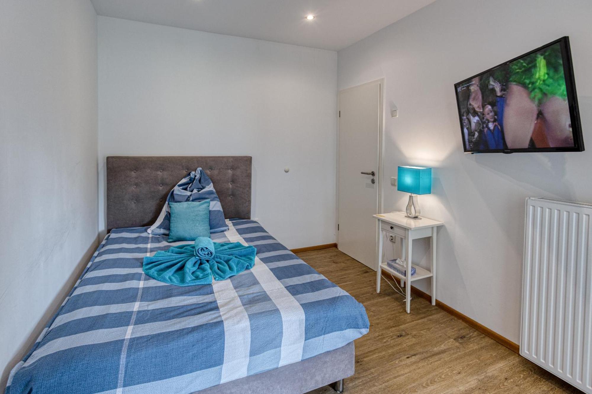 Touch Down Motel Lohmar Luaran gambar