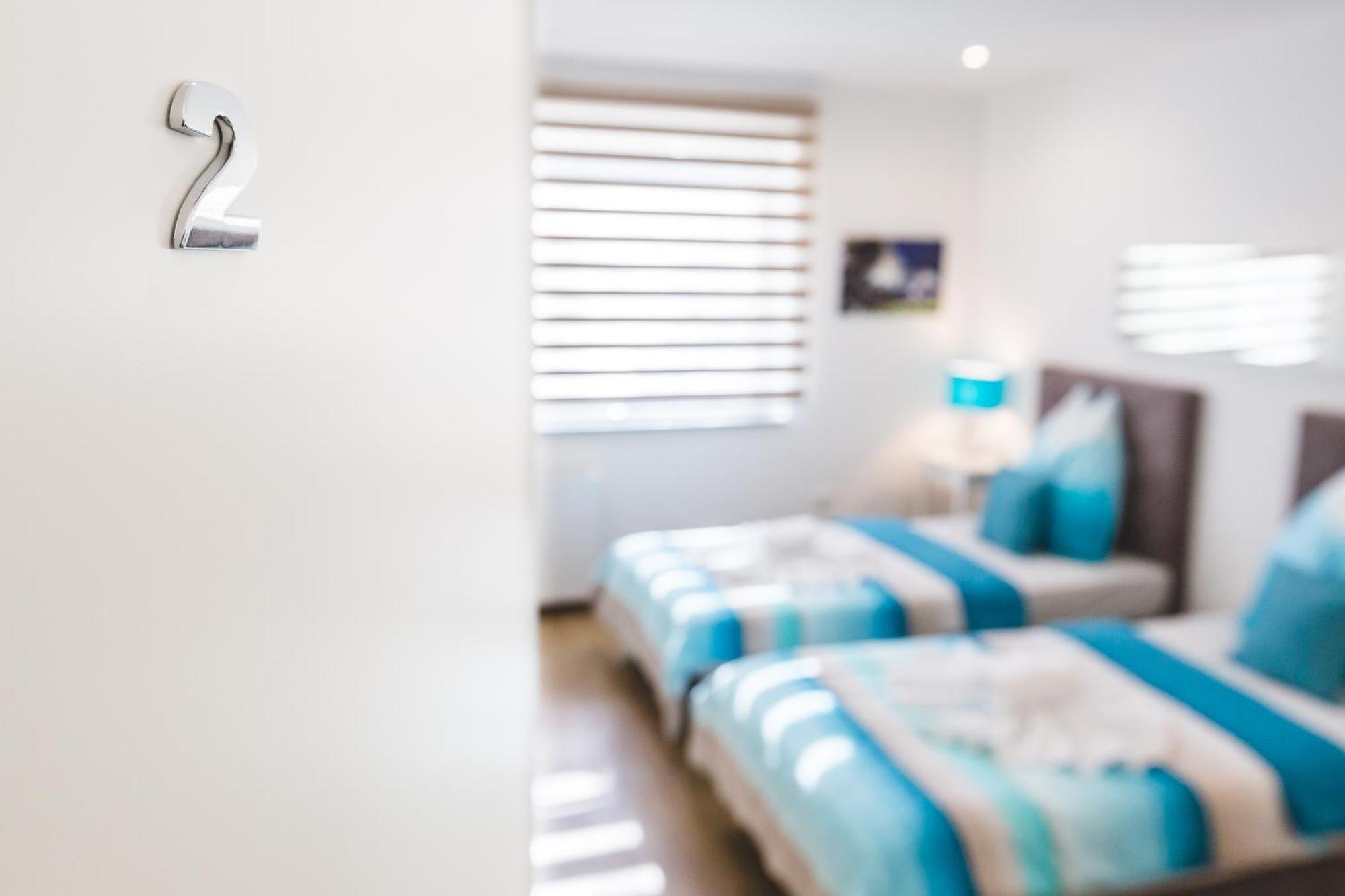 Touch Down Motel Lohmar Luaran gambar